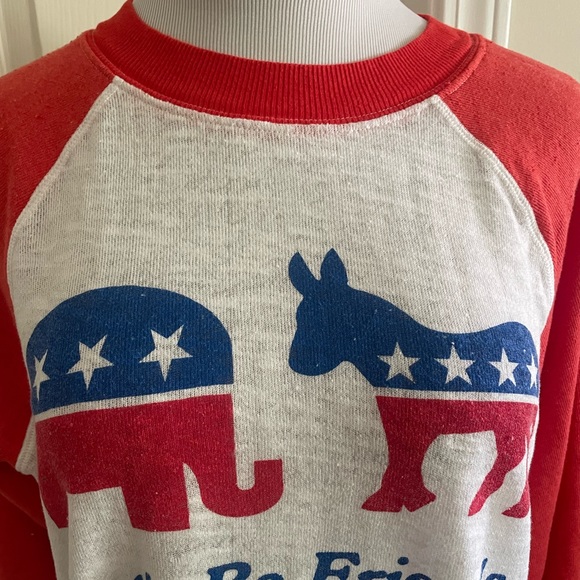 Cute Wildfox sweatshirt - Picture 2 of 14